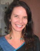 Simone Athayde: Co-editora Tipití 2013-2016