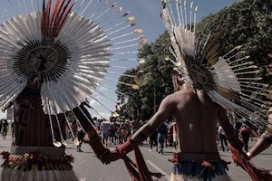 COVID-19 e o vírus da violência
