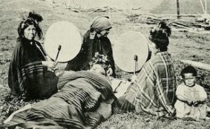 Mapuche medicine women