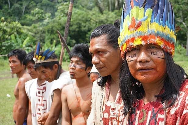 Confinadas al olvido (COVID-19 y los pueblos indígenas del Ecuador) (7-8-20)